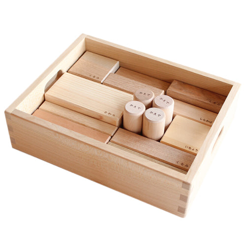 無料名入れ対象商品】Oak Village (オークヴィレッジ) 寄り木の積木
